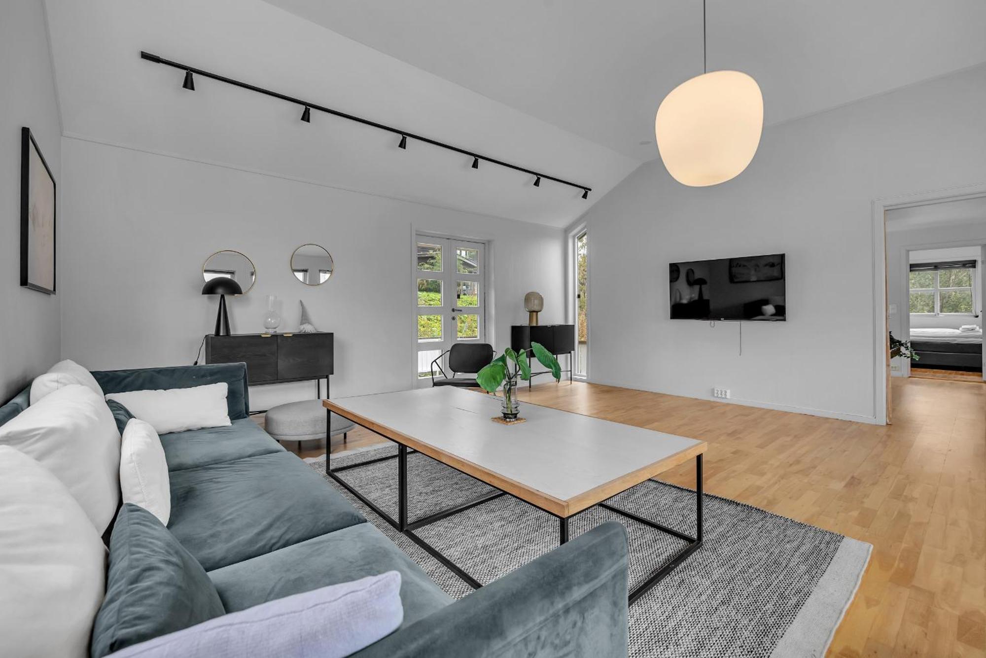 Central Large Modern House With A View Tromso Ngoại thất bức ảnh