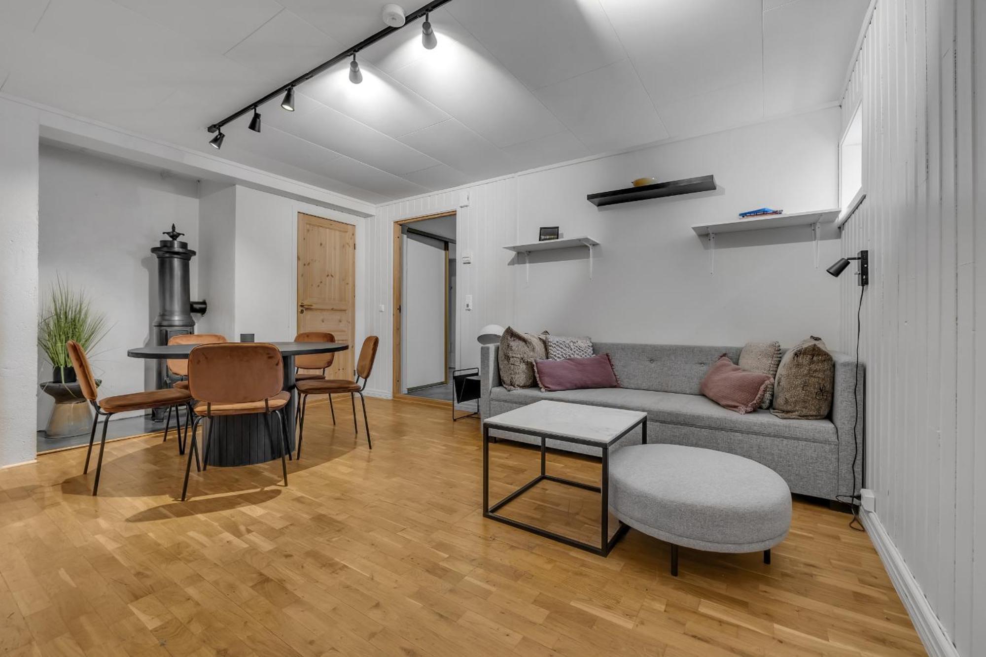 Central Large Modern House With A View Tromso Ngoại thất bức ảnh